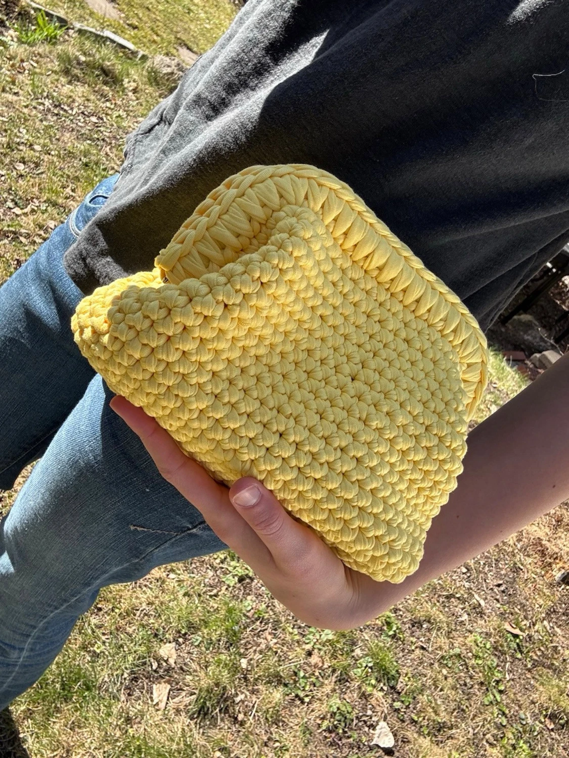 Gul clutchbag  - 2