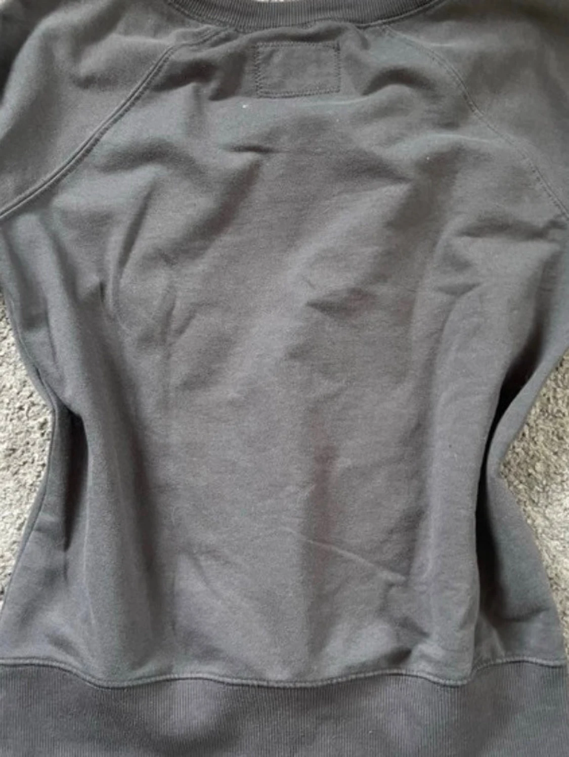 Grå sweatshirt från H&M Sport - 4