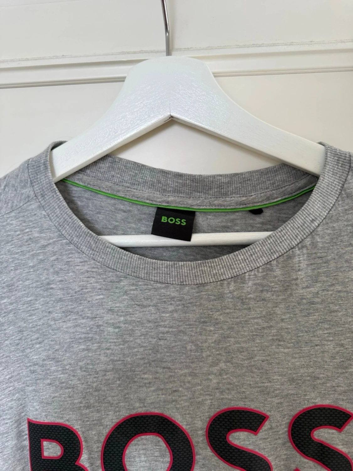 Grå BOSS t-shirt med tryck - 1
