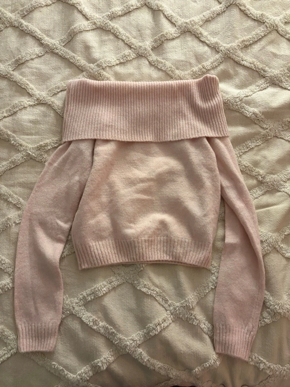 Ljusrosa off shoulder stickad tröja - 2