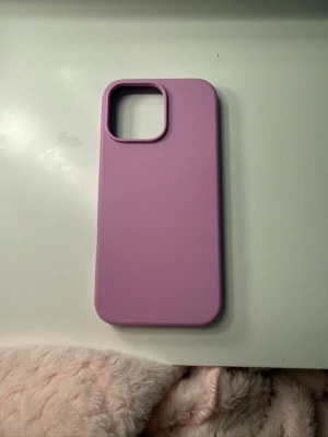 Mobilskal  - Säljer den då den inte kommer till användning. iPhone 16 PRO max. 