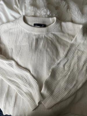 Stickad tröja från lager 157 - Fin tröja från lager 157, storlek M