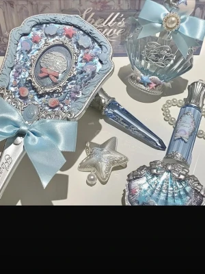 Flower Knows  - Helt nytt Flower Knows hand spegeln, skicka med sitt original låda