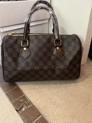 Trendiga väskan  - Jätte populärt väska. 