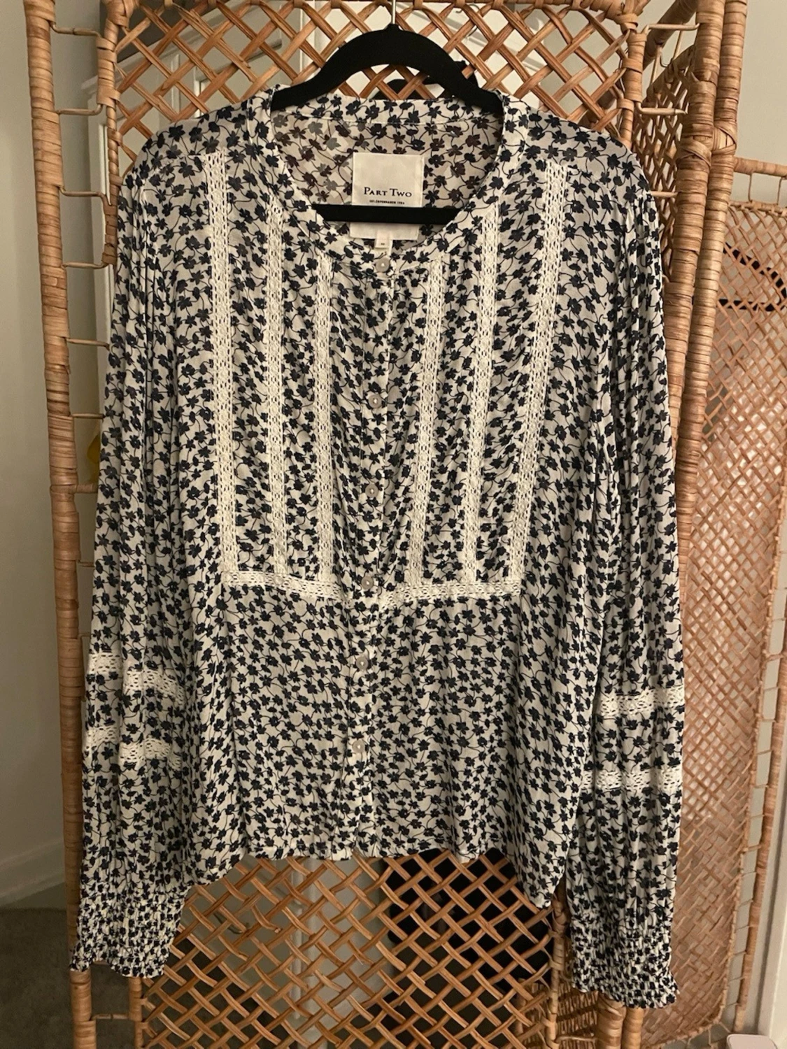 Blommig blus med spets från Part Two