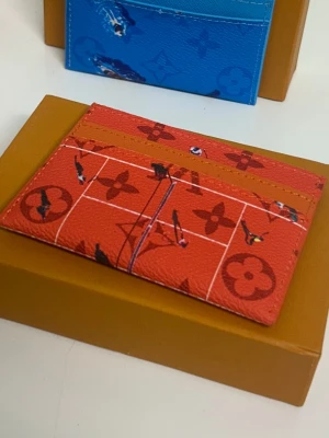 Korthållare - Helt ny korthållare 