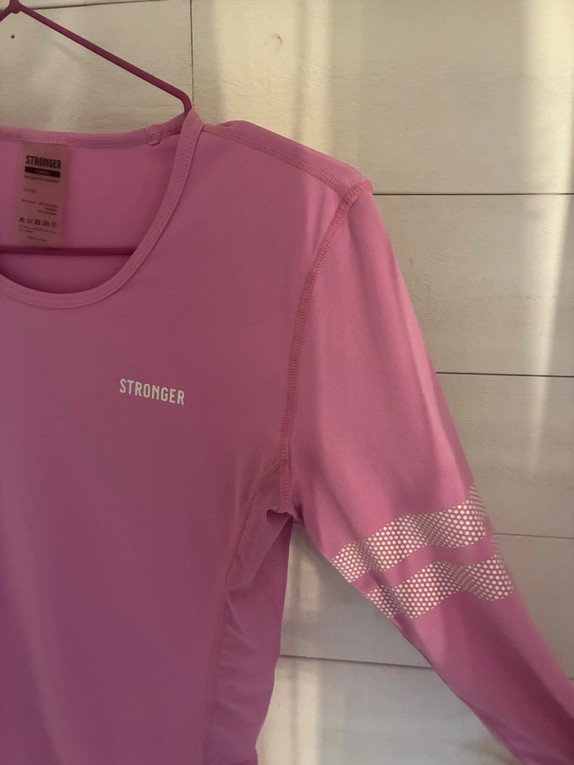 Rosa långärmad topp från Stronger - 2