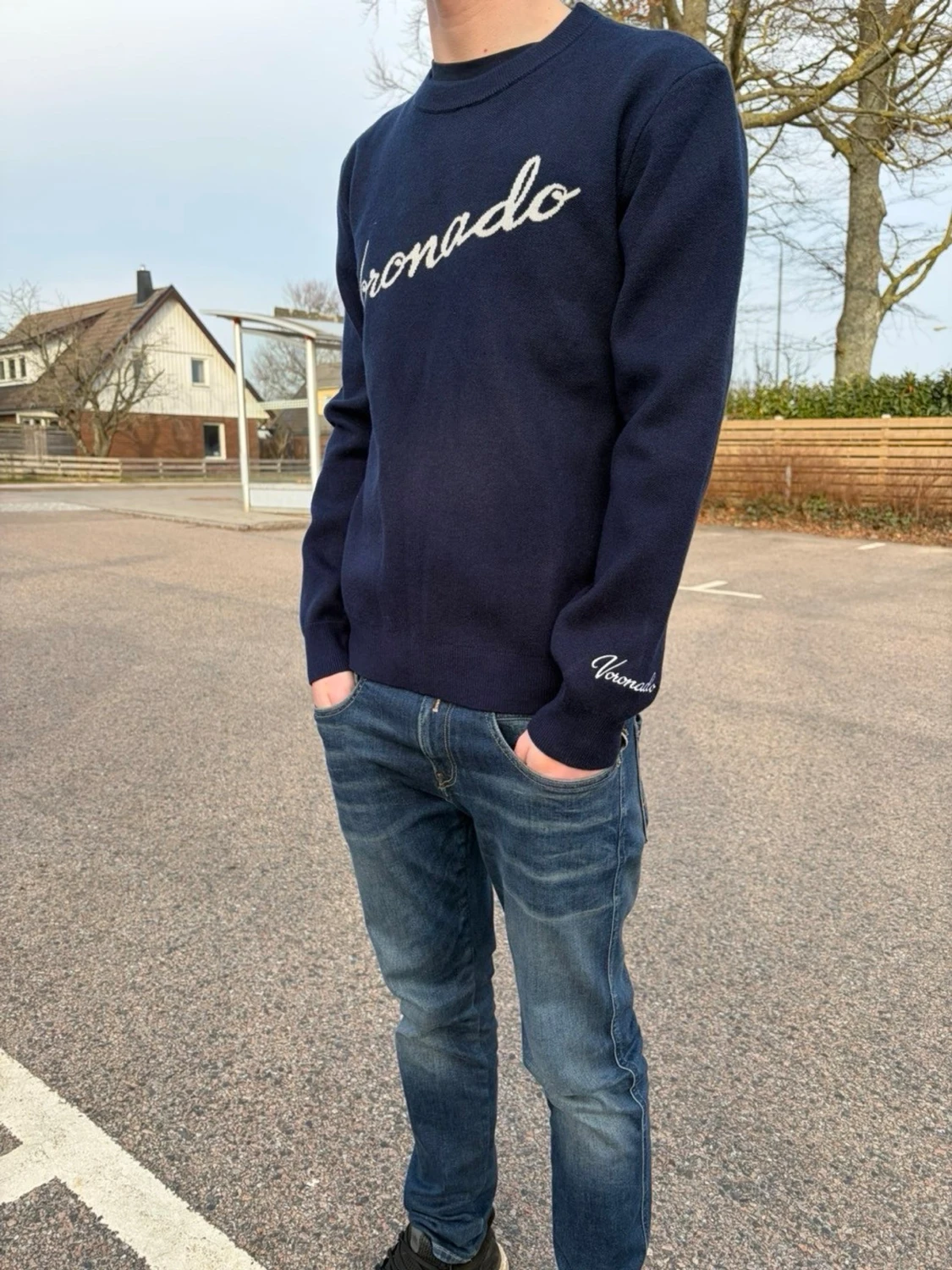 Mörkblå stickad tröja Voronado - 2