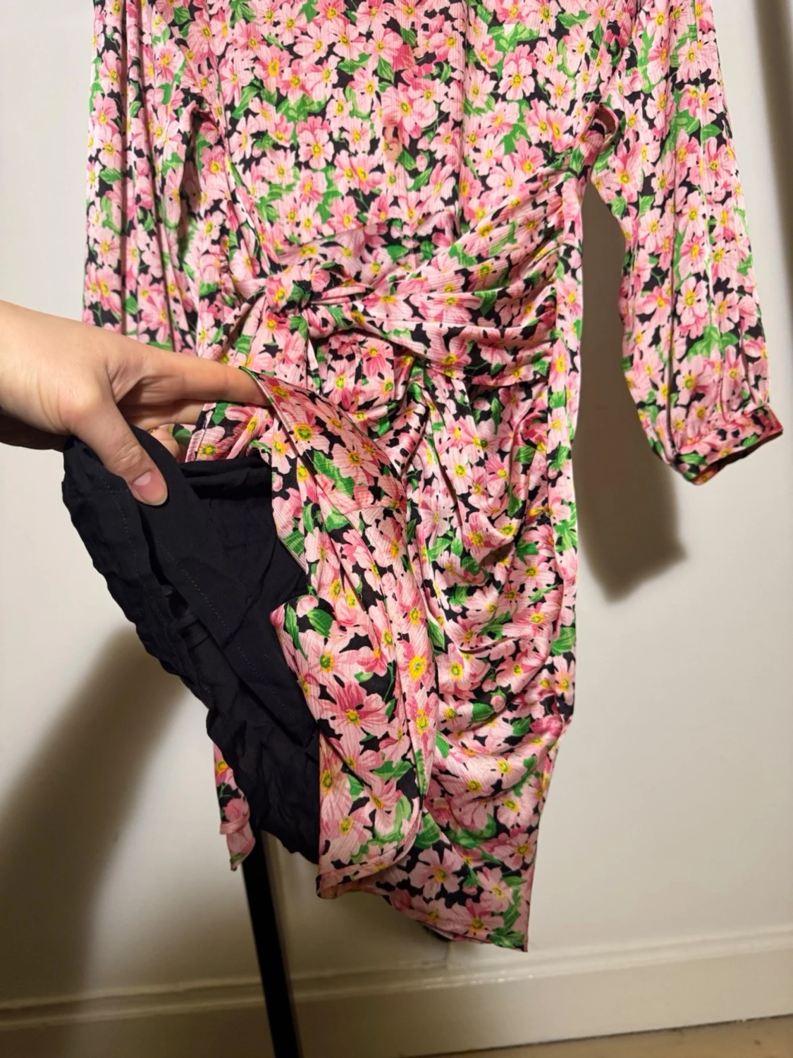 Blommig kortklänning från Zara - 4