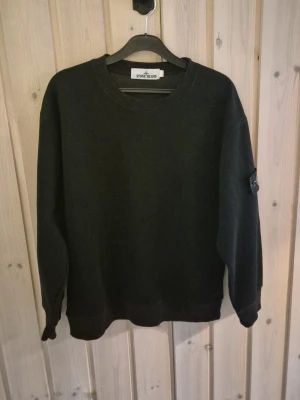 Stone Island tröja - Stone Island tröja stl S byten accepteras!