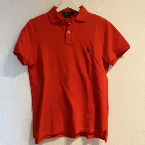 Polo Ralph Lauren  - Polo tröja i bra skick 