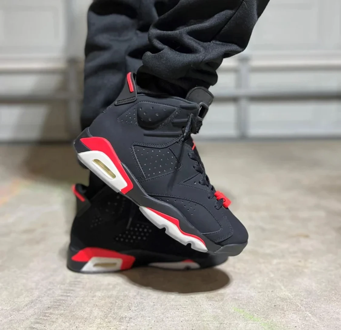 Jordan 6 Retro (2019) - 90