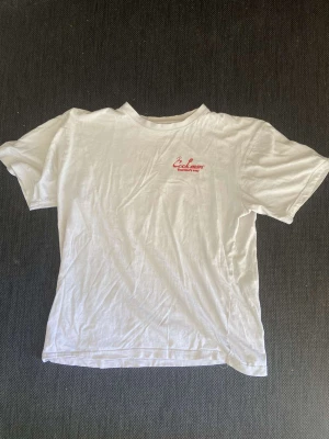 cookman t-shirt! - en t-shirt som köptes på beyond retro men som inte kommit till användning:( pris kan diskuteras 