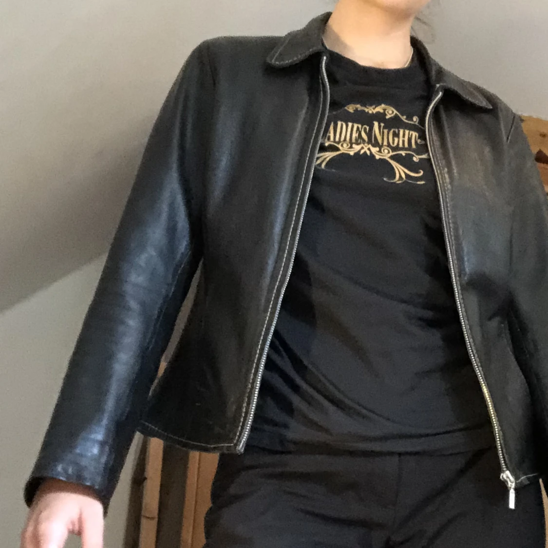 Skinnjacka figursydd - 91