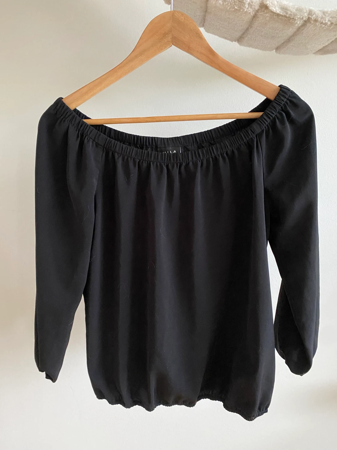 Off shoulder blus 
