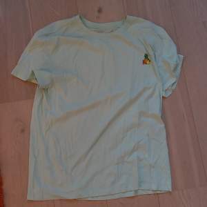 T shirt mintgrön