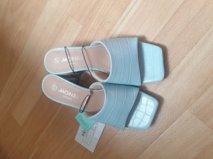 Skor monki strl 37 - Aldrig använda