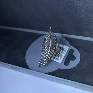 Ring ”Leaf” Helt ny unik ring