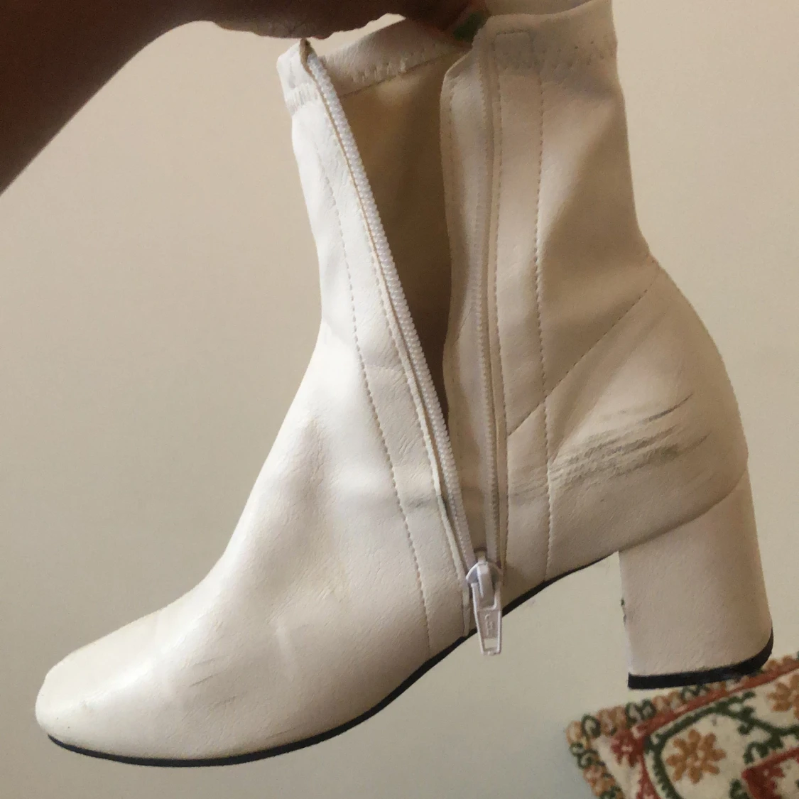 White boots  - 90