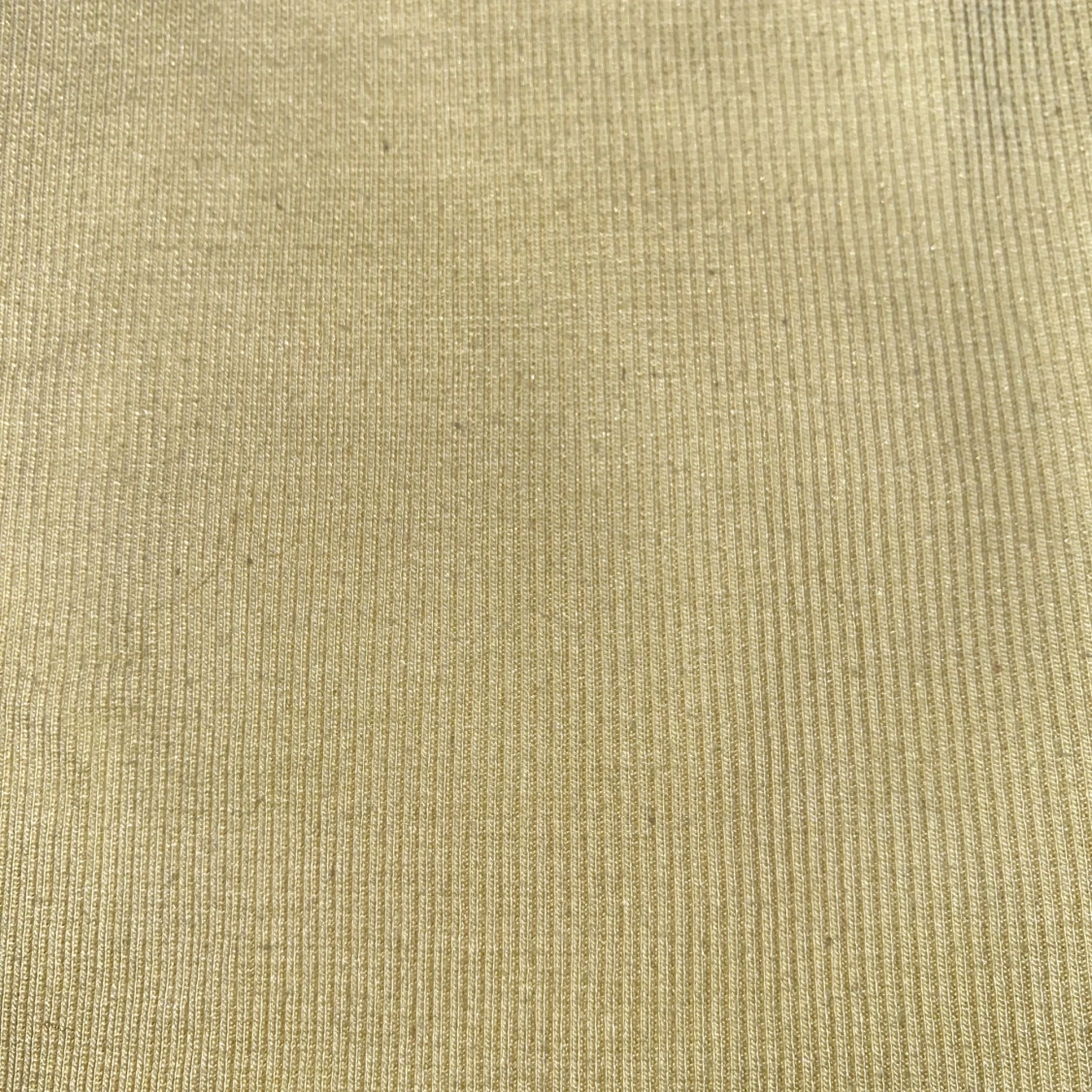 ljusgult ribbat linne - 90