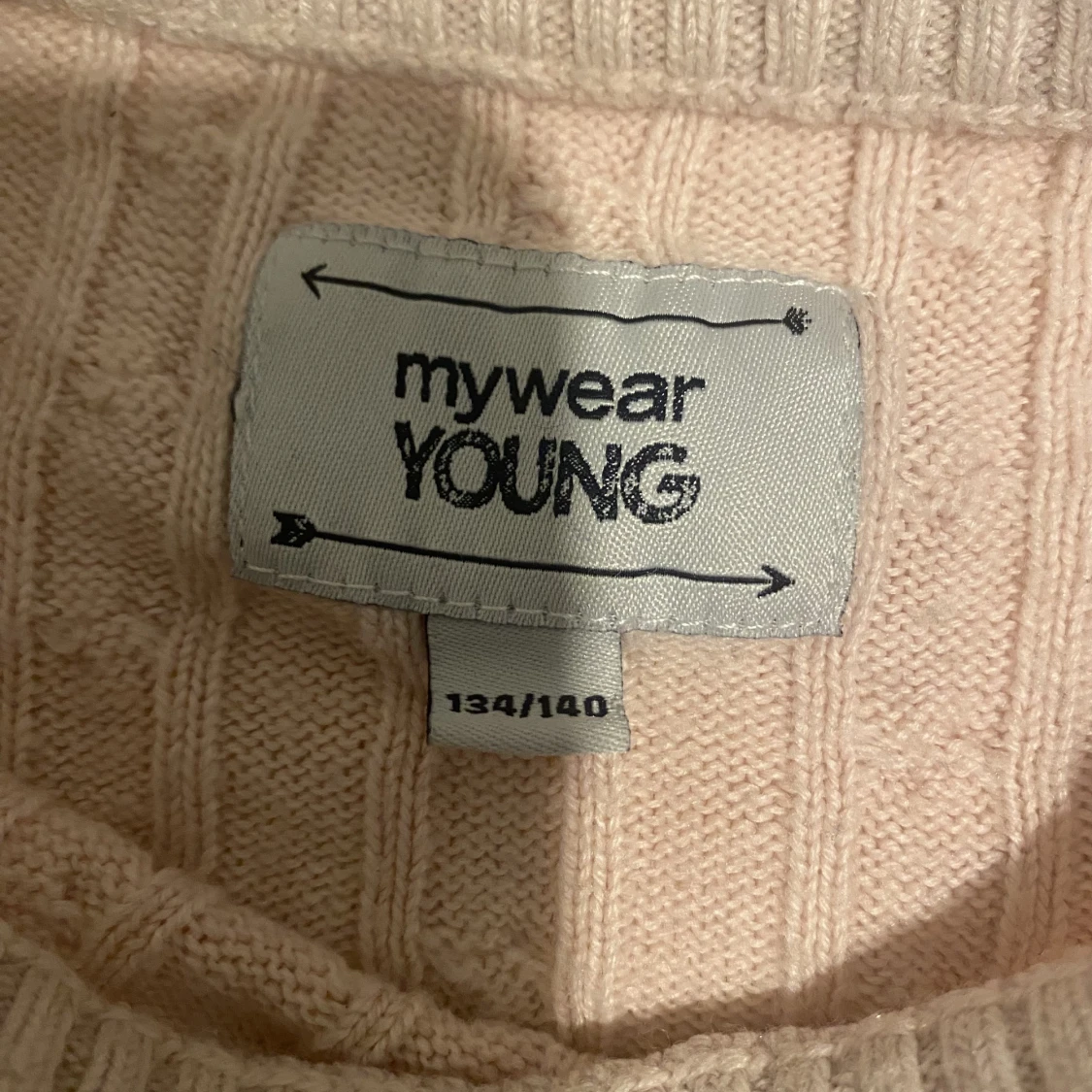 pink long sleeve sweater - 91