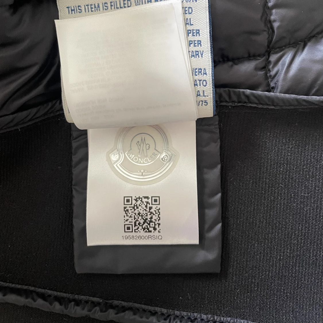 Moncler jacka svart - 91