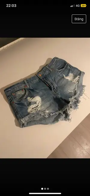 Super gulliga jeans shorts som är köpta second hand🥰🥰🥰