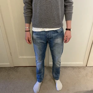 Mavi jeans - Mavi jeans i Yves modellen.