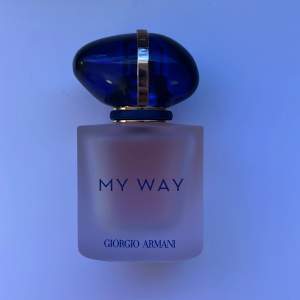 Armani parfym ”my way floral”, eau de parfum 30ml. Endast testad, dvs ca 97% av innehållet kvar!
