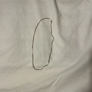 Äkta silver  - Fin halsband bra kvalite äkta silver bra pris 