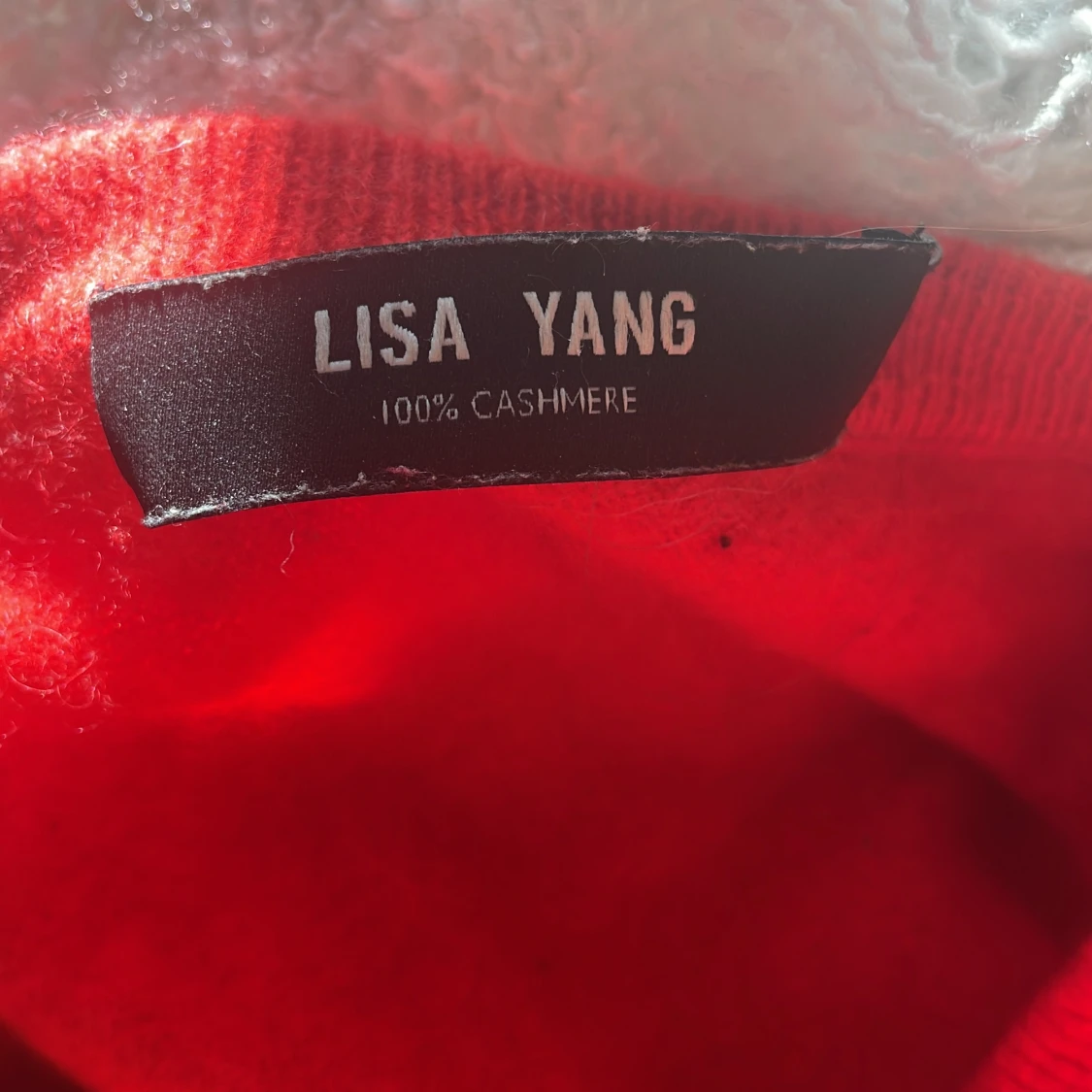 Lisa yang tröja  - 90
