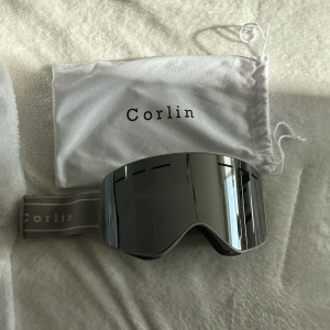 Skidglasögon - Oanvända skidglasögon från corlin eyewear. Nypris 1499. Unisex 