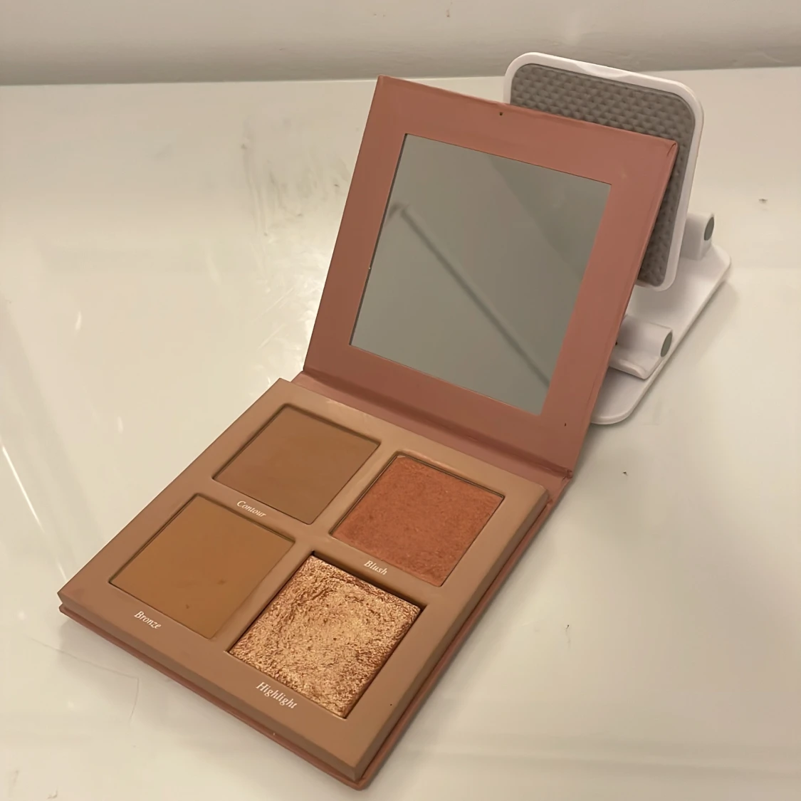 Caia Classy palette💗 - 90