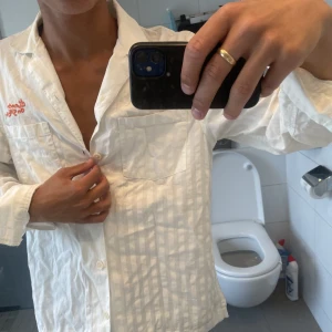 Zara skjorta  - Kommer ej till användning, nyskick! 