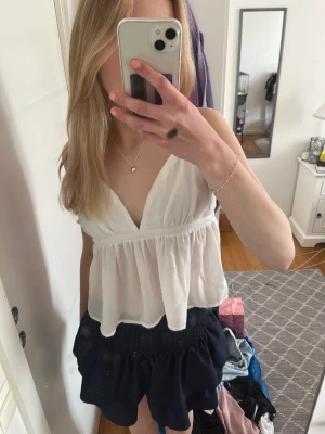 Topp - Super gullig topp som är perfekt nu till sommaren 🤩🫶💕