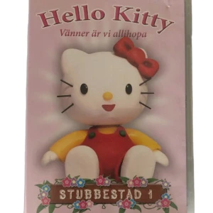 hello kitty dvd - 6 avsnitt, var jättekul att kolla på för nostalgin men nu används den inte längre <3 finns med fri frakt på min profil 