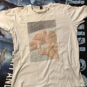 T-shirt  - Shit fet ovanlig T-shirt med fett coolt tryck