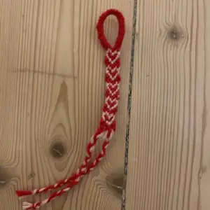 Red heart bracelet ❤️
