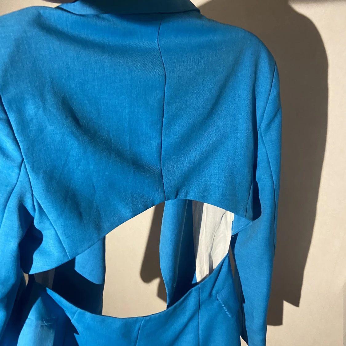 Kavaj med öppen rygg  - 91