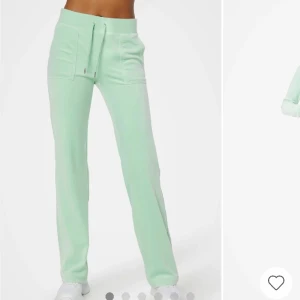 SÖKER Grayed Jade Juicy Couture - Söker byxorna i stl XS-S och koftan i stl S-M 🥰
