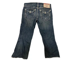 Feta trueys  - As feta trueys av klippta vid benen så dom är som L30 Priset kan diskuteras vid snabb affär 