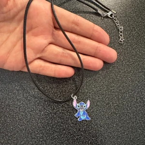 Halsband STITCH  - Nytt halsband med STITCH 