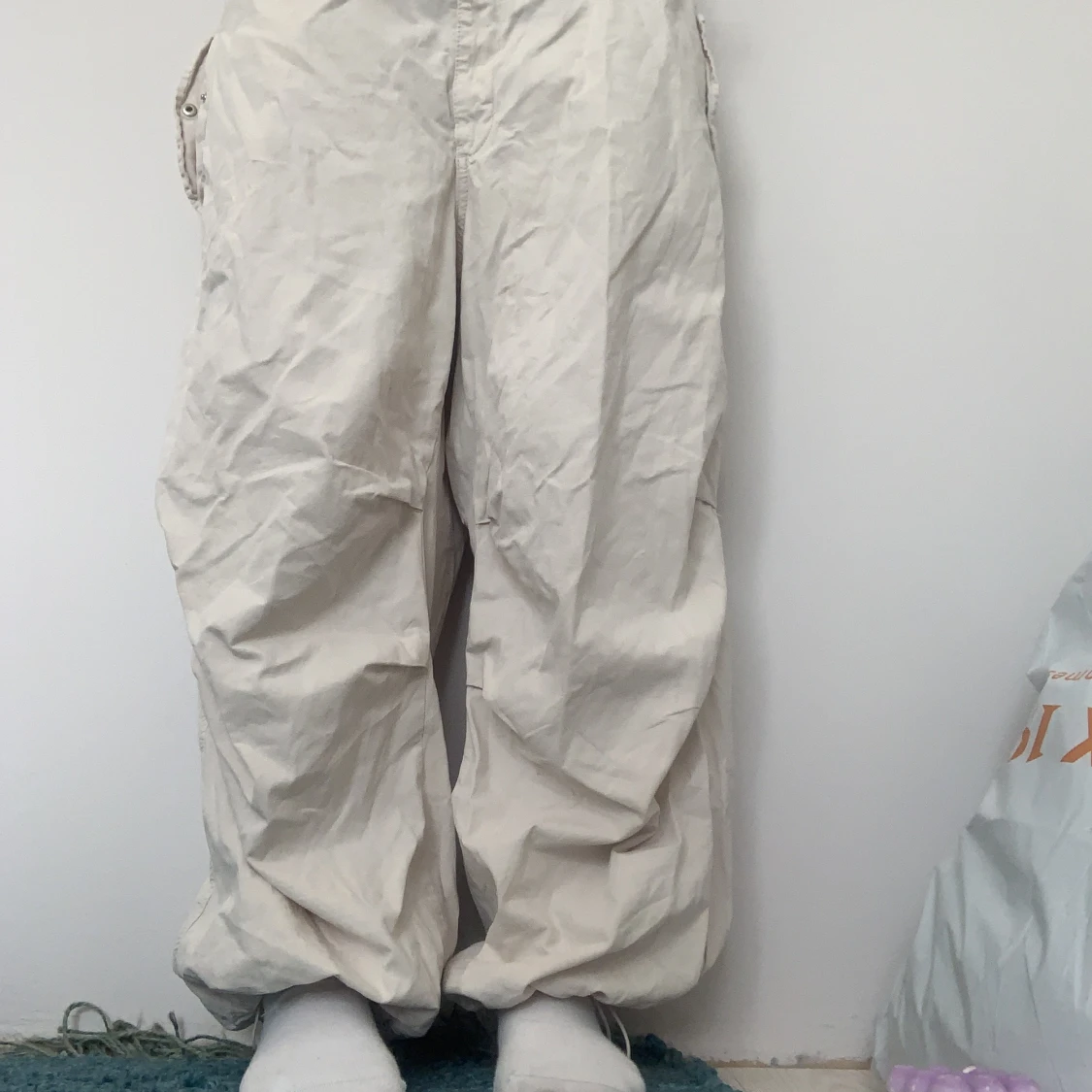 baggy parachute pants