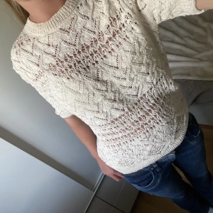 Topp  - Så fin tröja ifrån zara 💞💞Helt ny🙌🏻