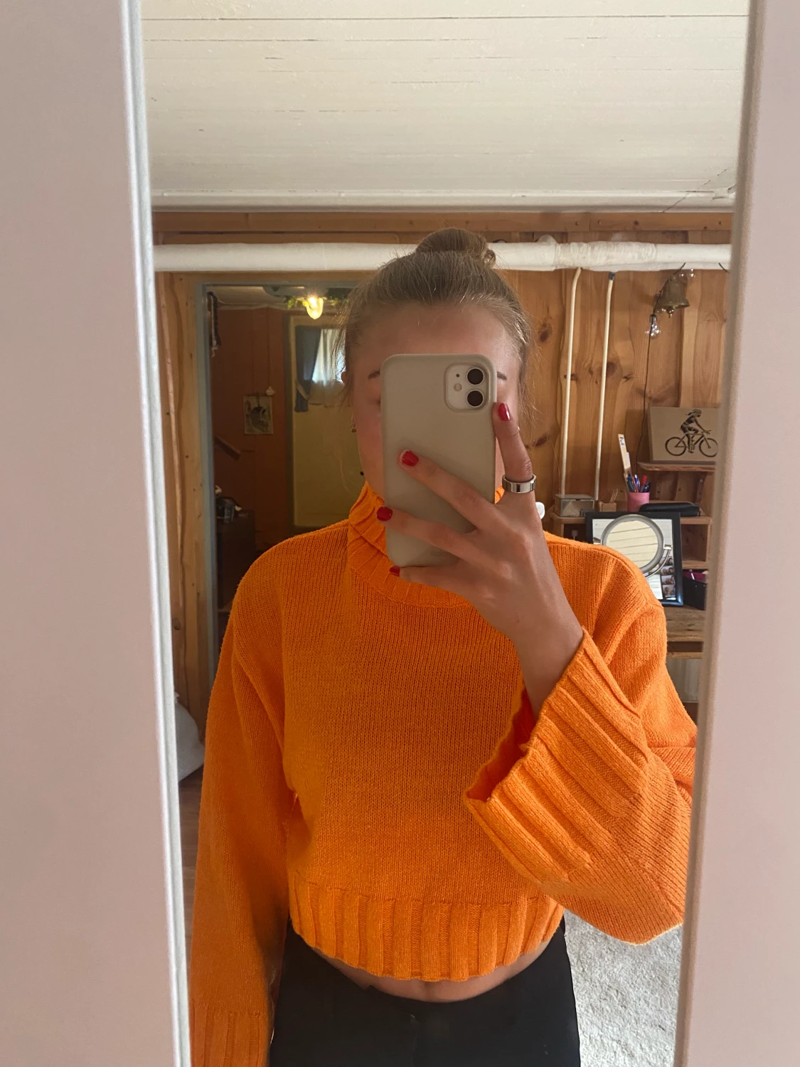 Orange stickad tröja  - 90