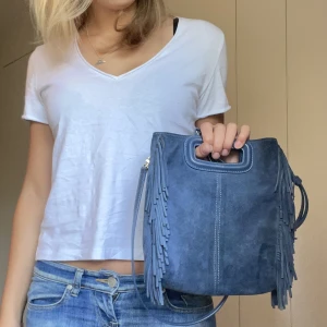 Maje väska - Säljer min sjukt snygga maje väska som inte kommer till användning längre. Den har små defekter men inget man tänker på. Kontakta mig om ni har frågor!