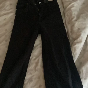svart Wide jeans - använder inte