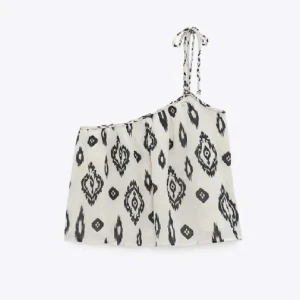 Zara top  - Intressekoll på denna superfina top från zara, perfekt till hösten💘🍂🎧