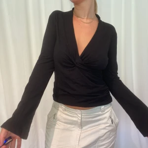 Svart tröja - Så fin stretchig 