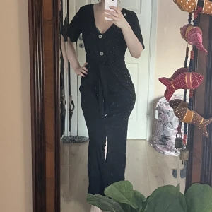 Klänning från asos  - Prislapp kvar, aldrig använd 